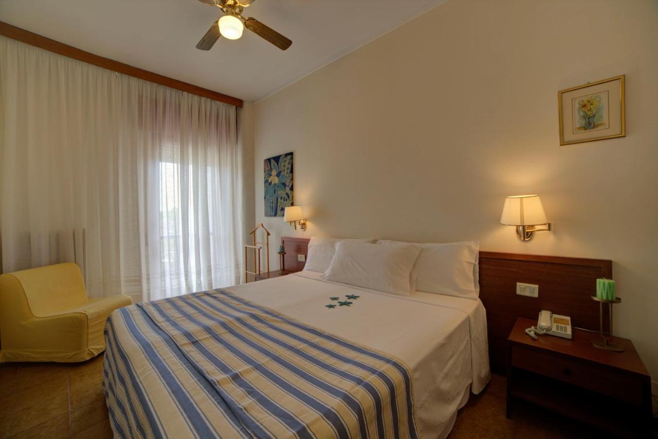 Hotel Sporting Vasto Kültér fotó