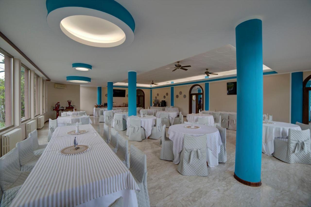 Hotel Sporting Vasto Kültér fotó