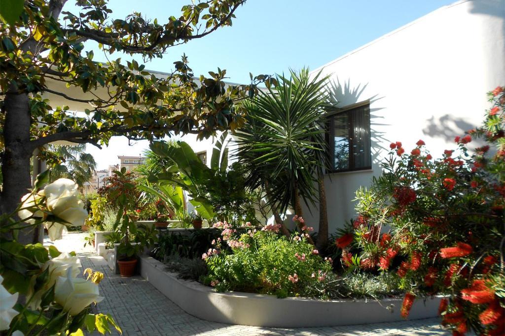 Hotel Sporting Vasto Kültér fotó